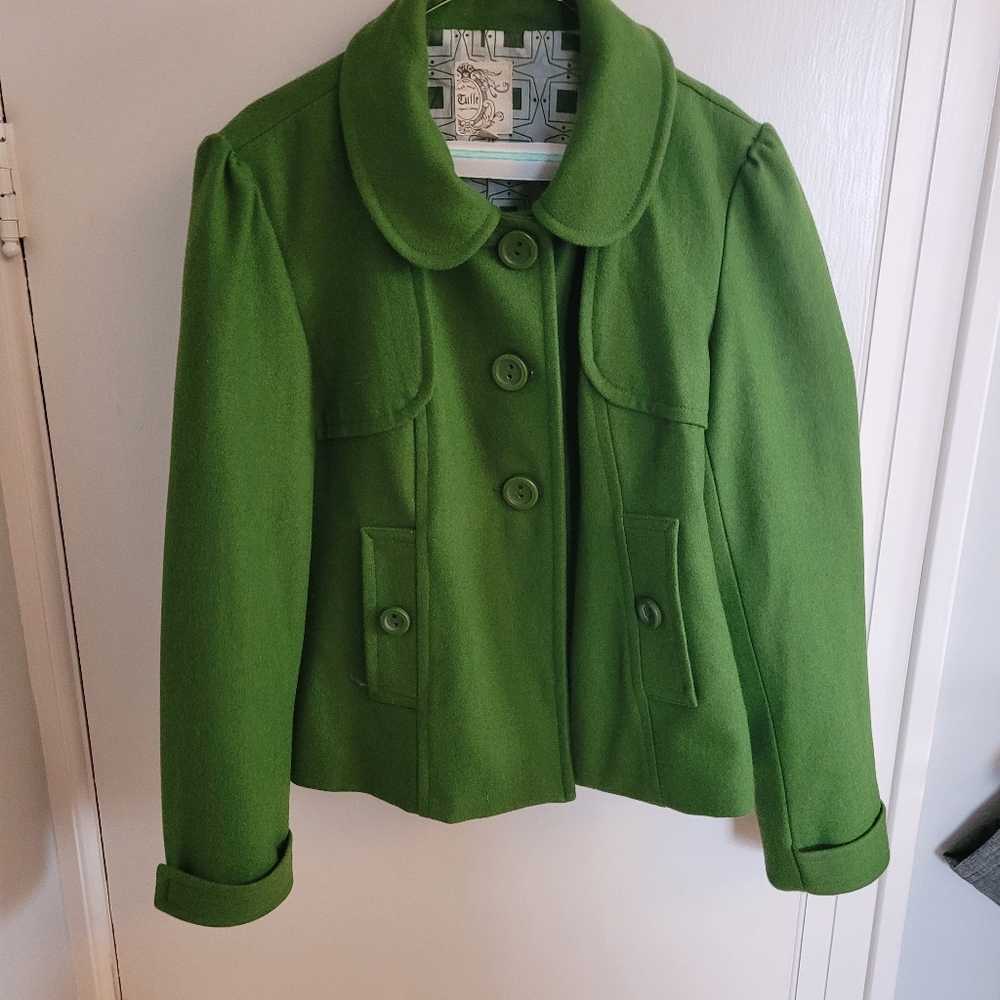 Green Wool Blend jacket. It is labelled a size XL but fits like a L
